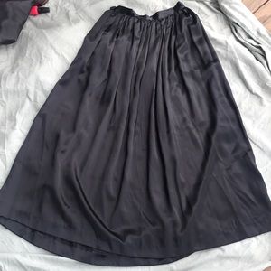Black silk Ralph Lauren skirt
